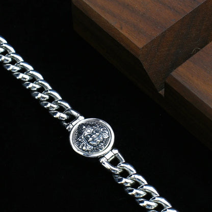 Edras - Spinning Lion Crest Bracelet