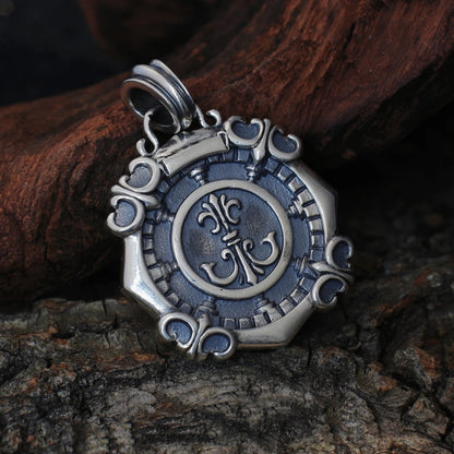 Twilight - Voyager's Compass Silver Pendant