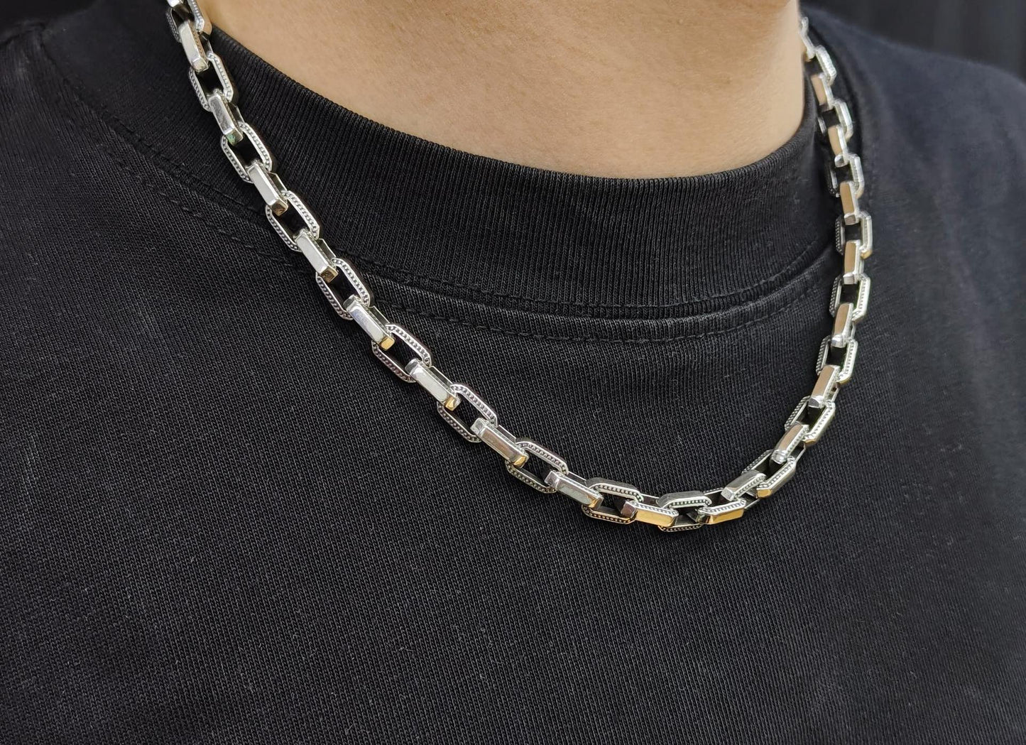 Naraan - Forged Soul Chain