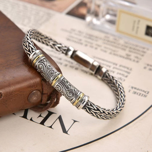 Vaynor - Woven Regal Silver Bracelet