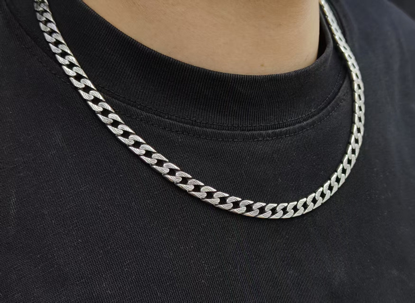 Aenor - Mindroot Silver Necklace