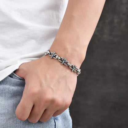 Florix - Gothic Leafwork Silver Bracelet