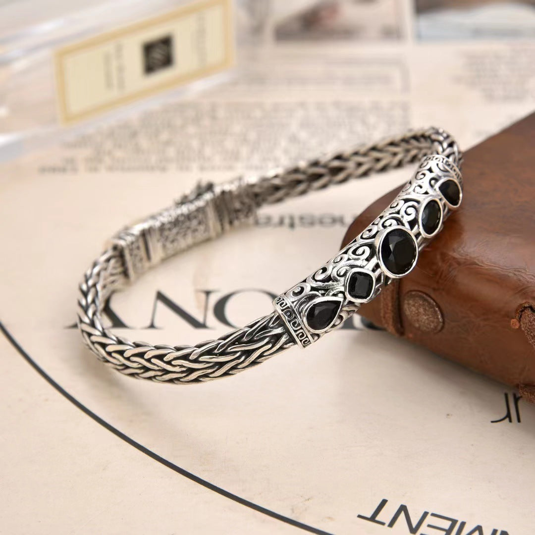 Nozan - Handcrafted Silver Bracelet