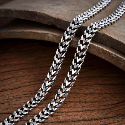 Eloska — Mindwoven Silver Chain