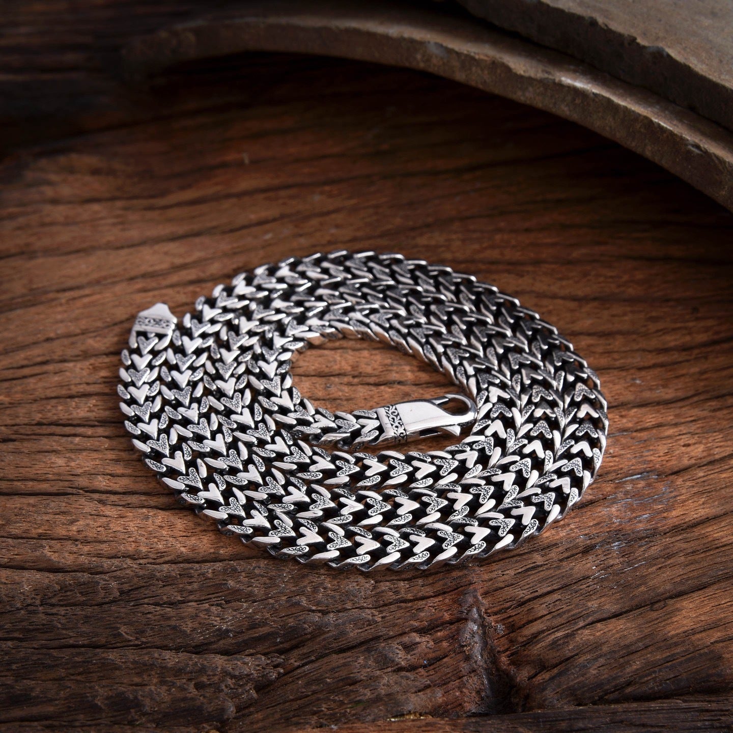Eloska — Mindwoven Silver Chain