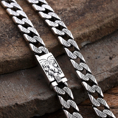 Aenor - Mindroot Silver Necklace
