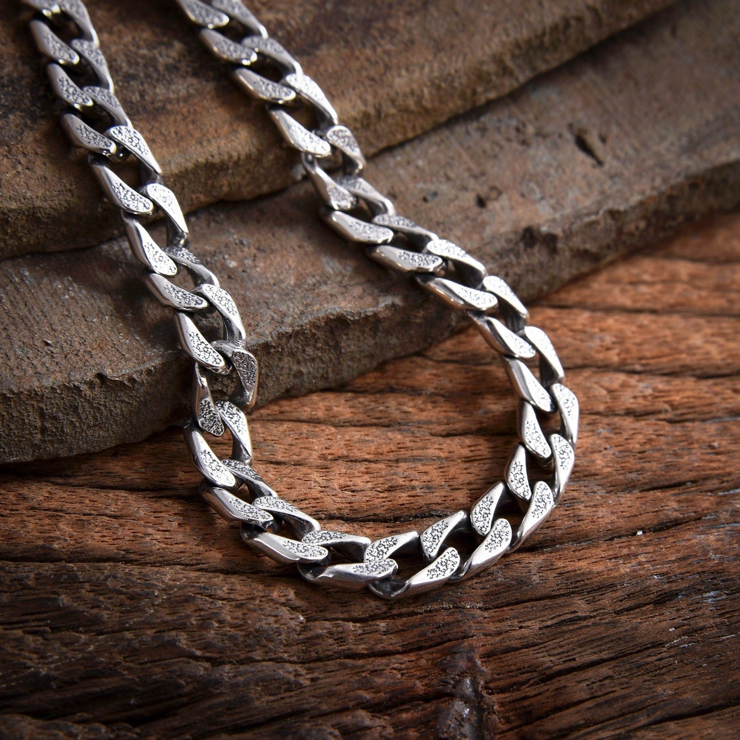 Kavros - Lion Crest Silver Bracelet