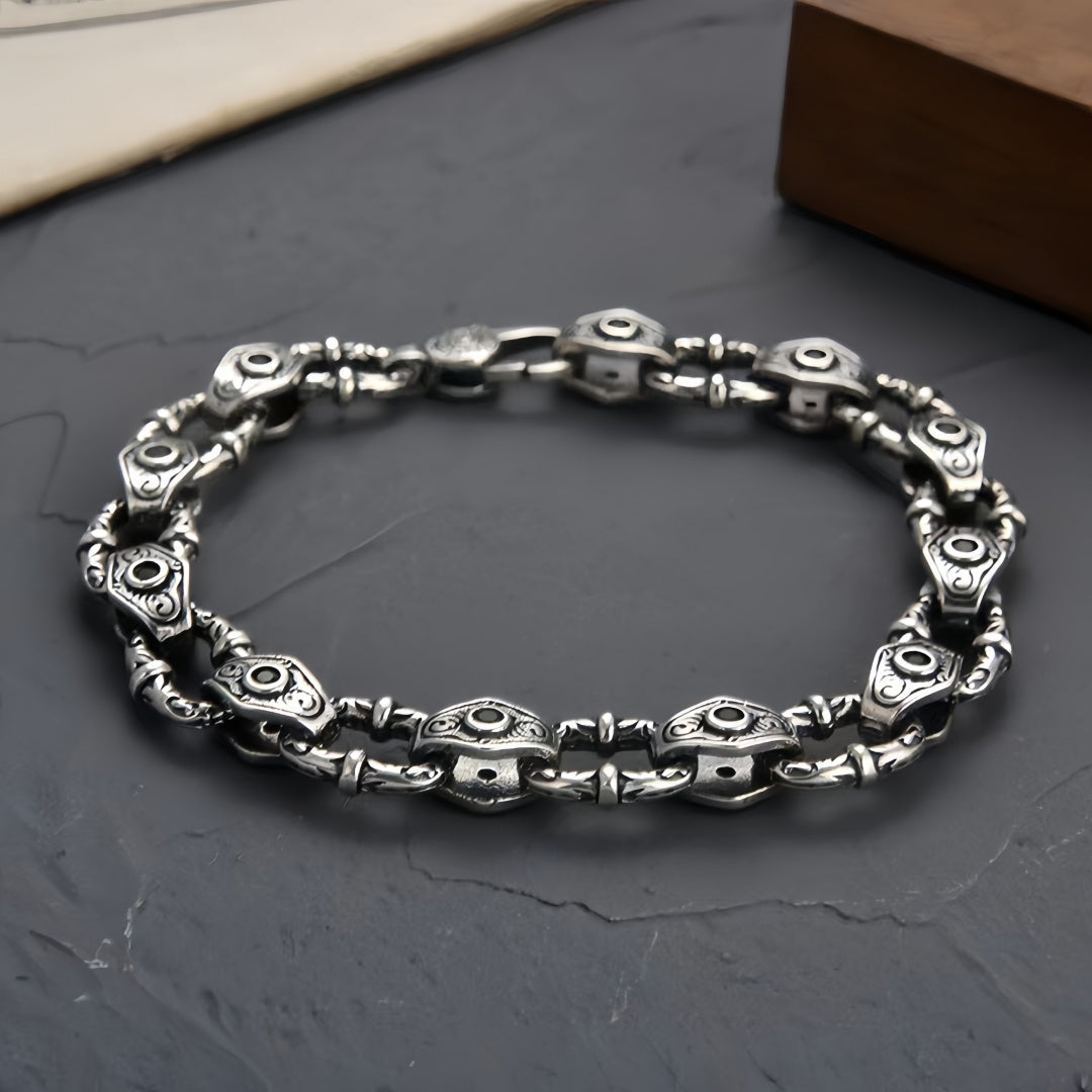 Aveso – Handcrafted Silver Bracelet