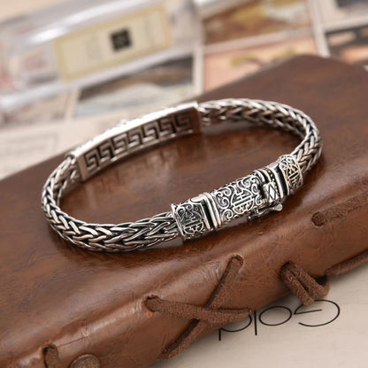 Nozan - Handcrafted Silver Bracelet