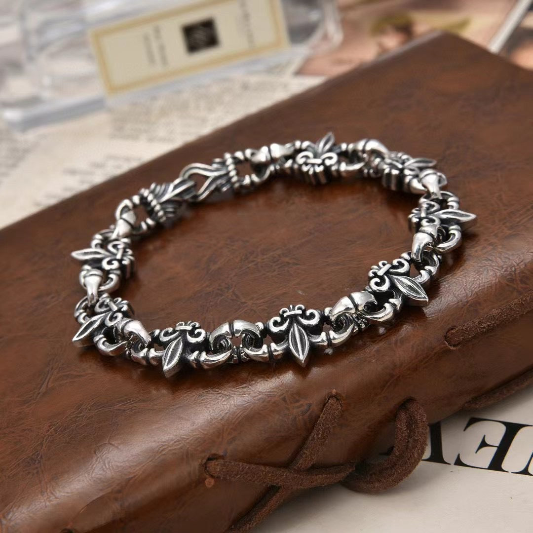 Florix - Gothic Leafwork Silver Bracelet