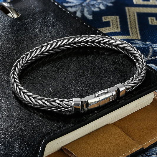 Zhuo - Retro Silver Bracelet